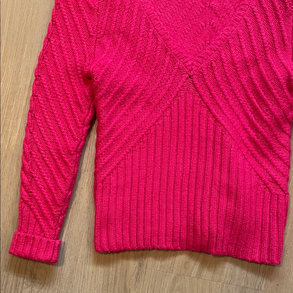 White House Black Market Bright Pink V-Neck Sweater - Picture 5 of 11